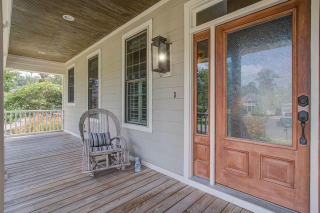 8657 Refuge Point Circle, North Charleston, SC 29420