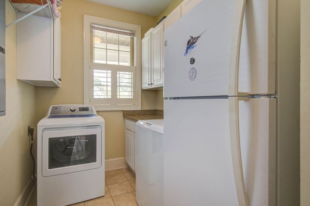 8657 Refuge Point Circle, North Charleston, SC 29420