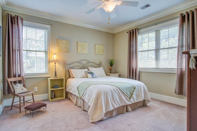 8657 Refuge Point Circle, North Charleston, SC 29420
