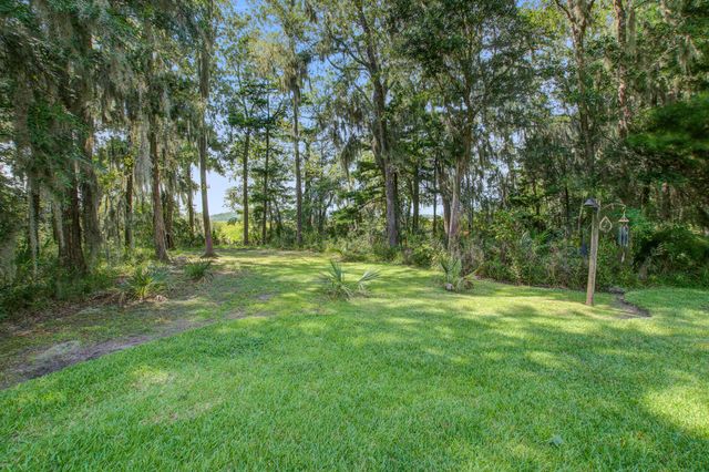 8657 Refuge Point Circle, North Charleston, SC 29420