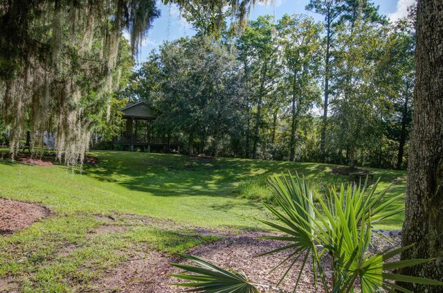 8657 Refuge Point Circle, North Charleston, SC 29420