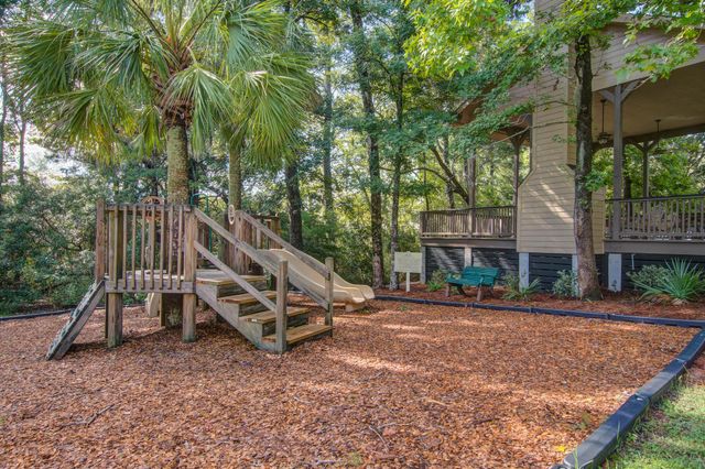 8657 Refuge Point Circle, North Charleston, SC 29420