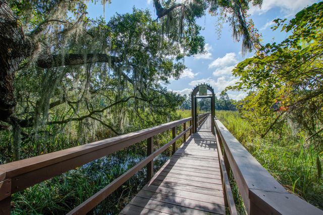 8657 Refuge Point Circle, North Charleston, SC 29420
