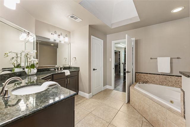 4007 Brownstone Court, Dallas, TX 75204