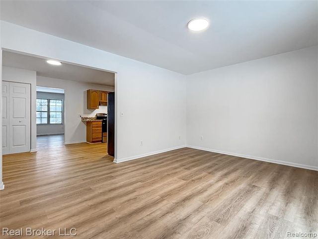 5611 Miriam Drive, Saginaw, MI 48601