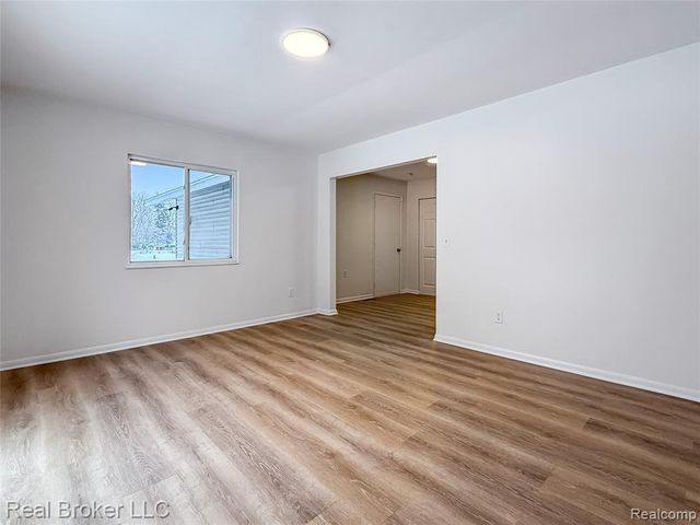 5611 Miriam Drive, Saginaw, MI 48601