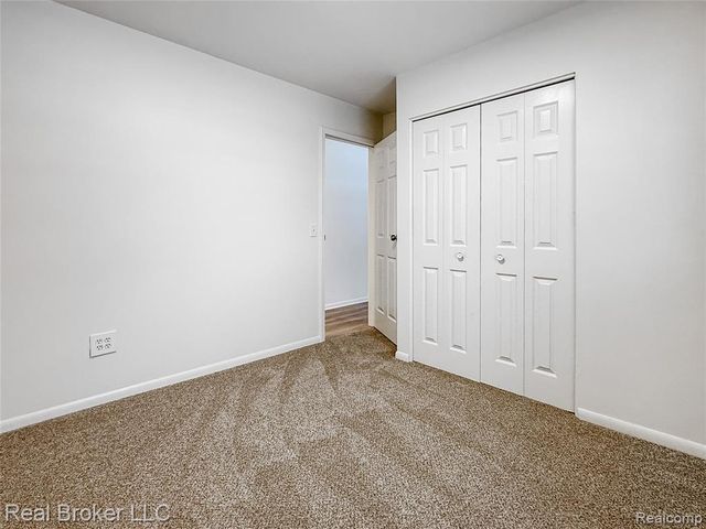 5611 Miriam Drive, Saginaw, MI 48601