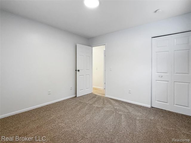 5611 Miriam Drive, Saginaw, MI 48601