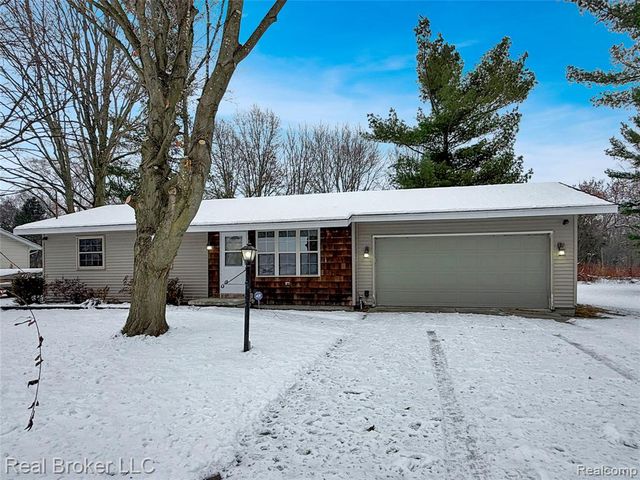 5611 Miriam Drive, Saginaw, MI 48601