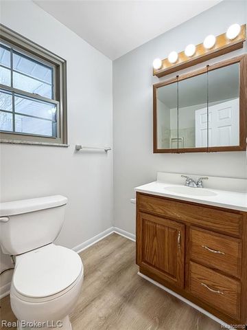 5611 Miriam Drive, Saginaw, MI 48601