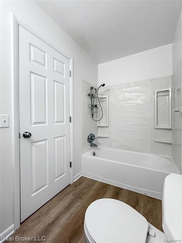 5611 Miriam Drive, Saginaw, MI 48601