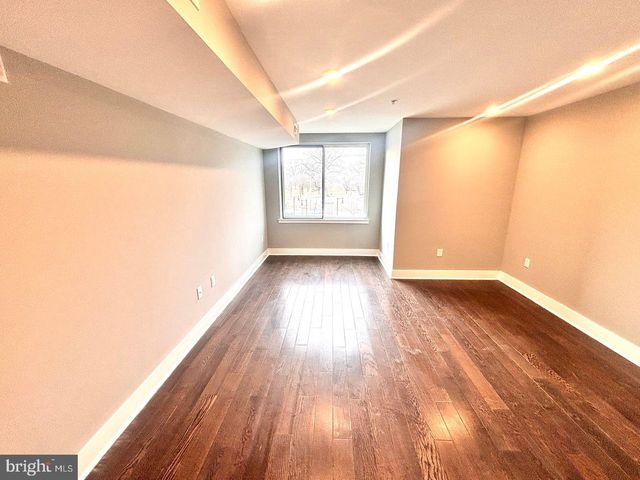 3255 RIDGE AVE, Philadelphia, PA 19132