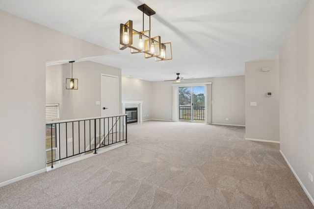 1975 Windsong Drive, Schaumburg, IL 60194