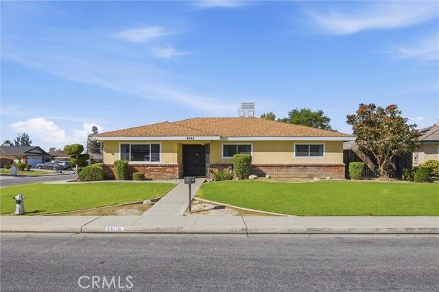 2505 Courtleigh, Bakersfield, CA 93309
