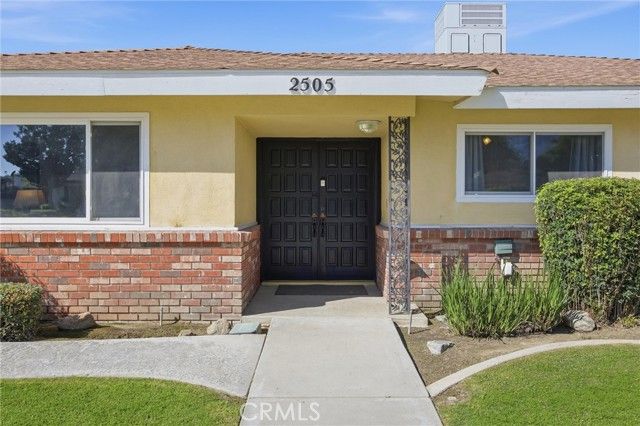 2505 Courtleigh, Bakersfield, CA 93309