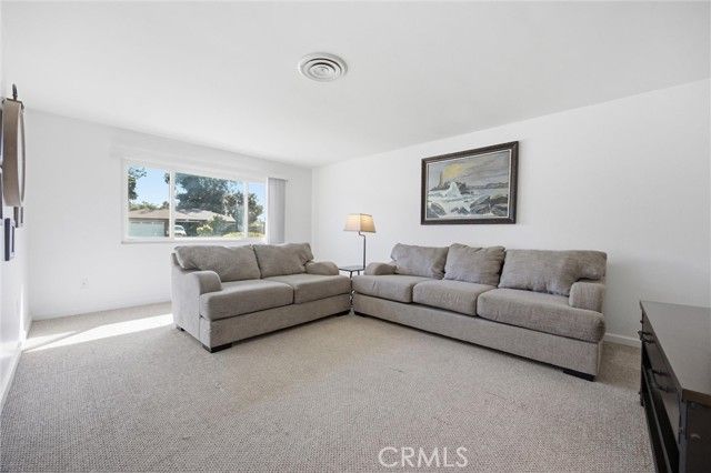 2505 Courtleigh, Bakersfield, CA 93309