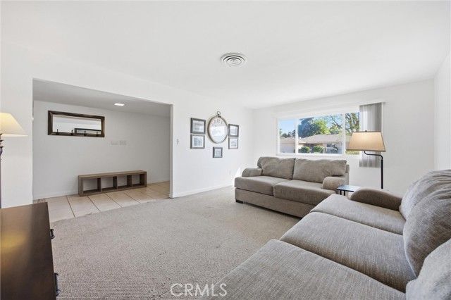 2505 Courtleigh, Bakersfield, CA 93309