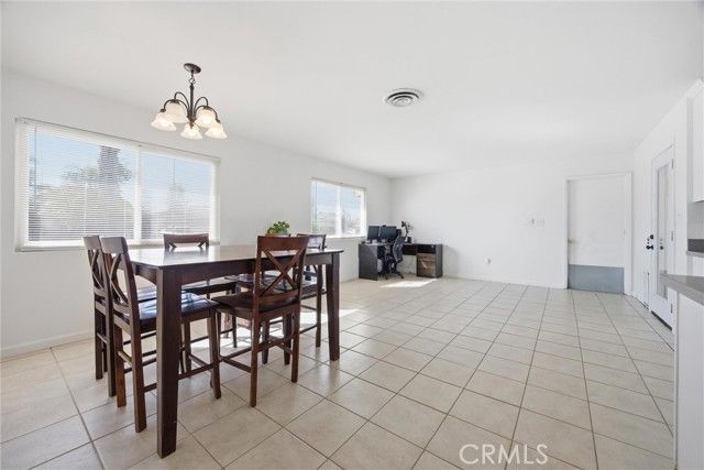 2505 Courtleigh, Bakersfield, CA 93309