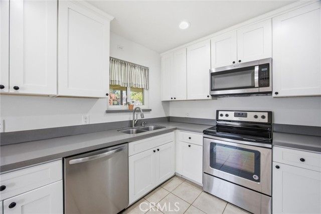 2505 Courtleigh, Bakersfield, CA 93309