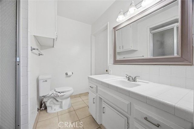 2505 Courtleigh, Bakersfield, CA 93309