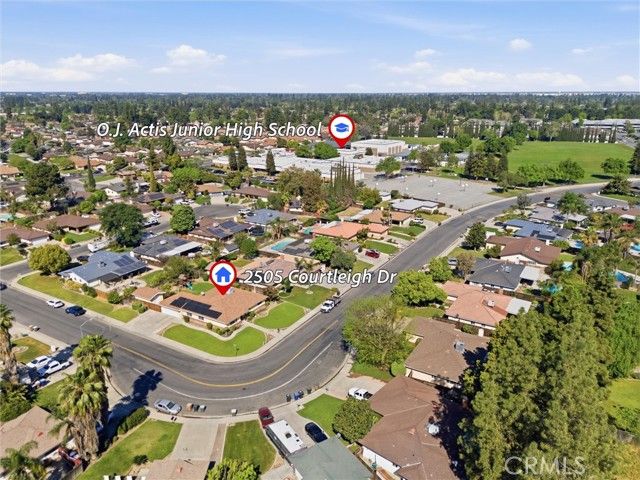 2505 Courtleigh, Bakersfield, CA 93309