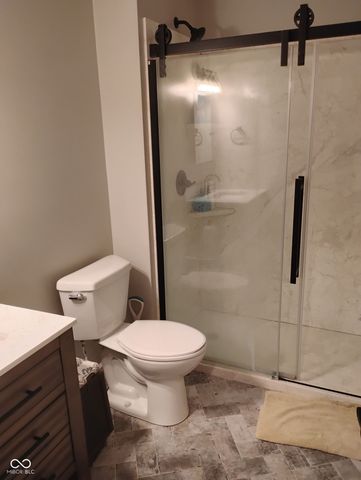 9485 Bay Vista West, Indianapolis, IN 46250