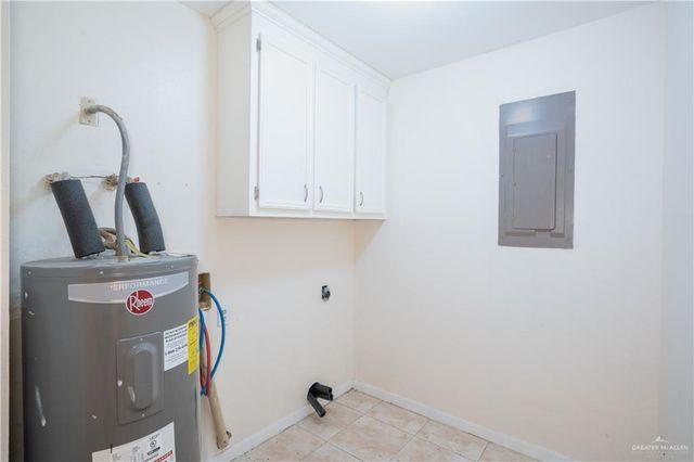 704 Denise Circle, La Joya, TX 78560