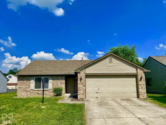 3911 Bonn Drive, Indianapolis, IN 46228