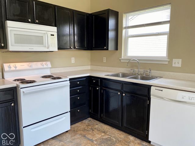 3911 Bonn Drive, Indianapolis, IN 46228