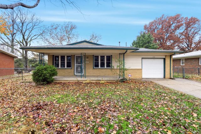 723 N Chipper Ln, Wichita, KS 67212