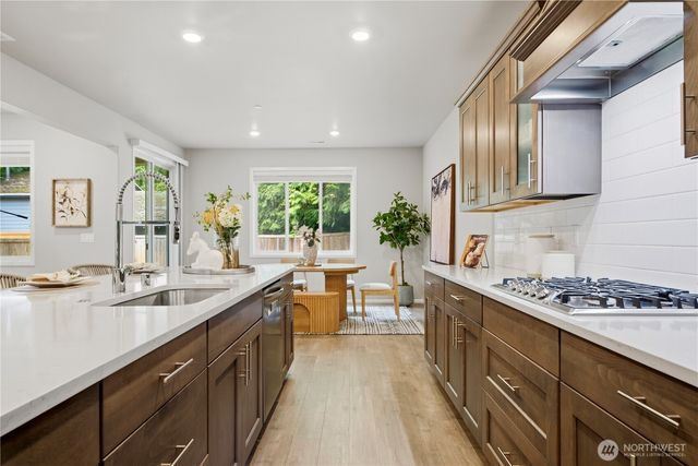 19518 9th Avenue SE, Bothell, WA 98012
