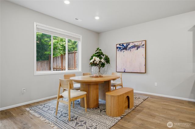 19518 9th Avenue SE, Bothell, WA 98012