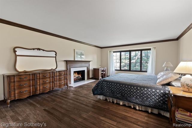 251 Woodwind Drive, Bloomfield Hills, MI 48304