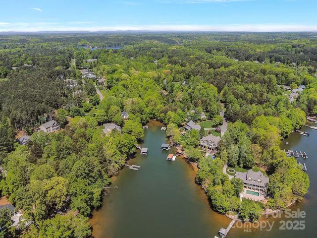 199 Kenway Loop, Mooresville, NC 28117