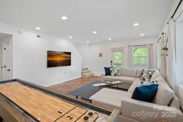 199 Kenway Loop, Mooresville, NC 28117