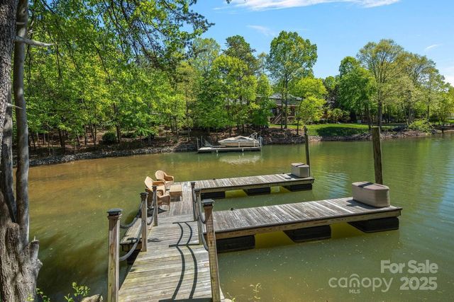 199 Kenway Loop, Mooresville, NC 28117