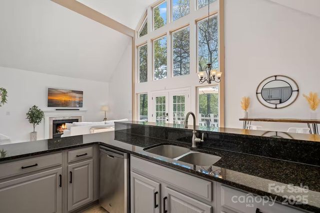 199 Kenway Loop, Mooresville, NC 28117