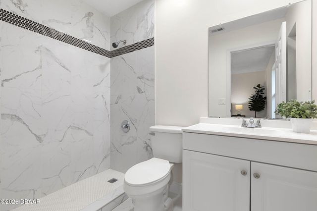 8 Aston Circle, Ormond Beach, FL 32174