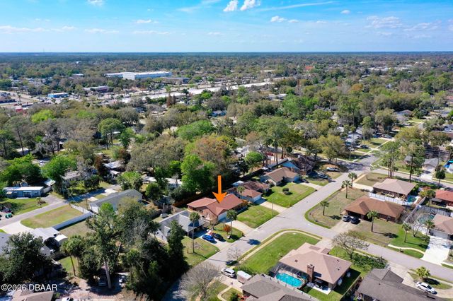 8 Aston Circle, Ormond Beach, FL 32174