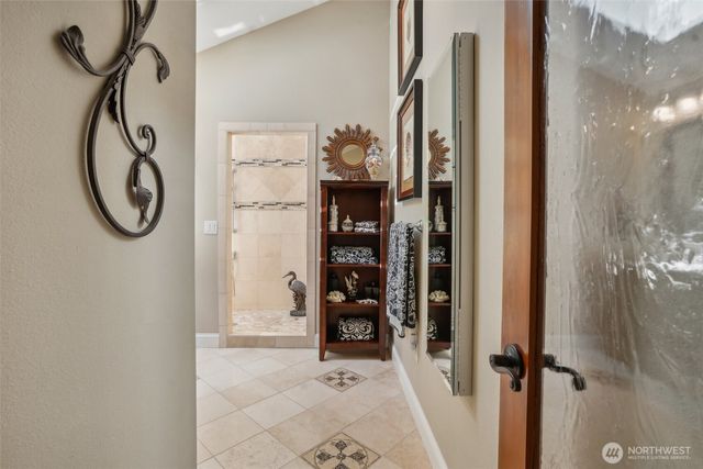 29001 NE Hammond Court, Battle Ground, WA 98604