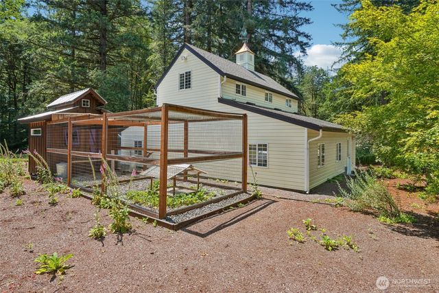 29001 NE Hammond Court, Battle Ground, WA 98604