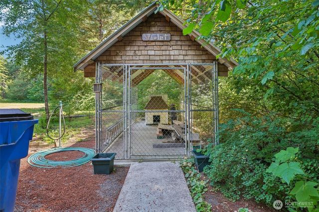 29001 NE Hammond Court, Battle Ground, WA 98604