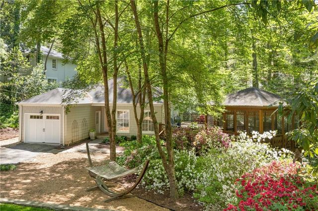 4573 Club Circle NE, Atlanta, GA 30319