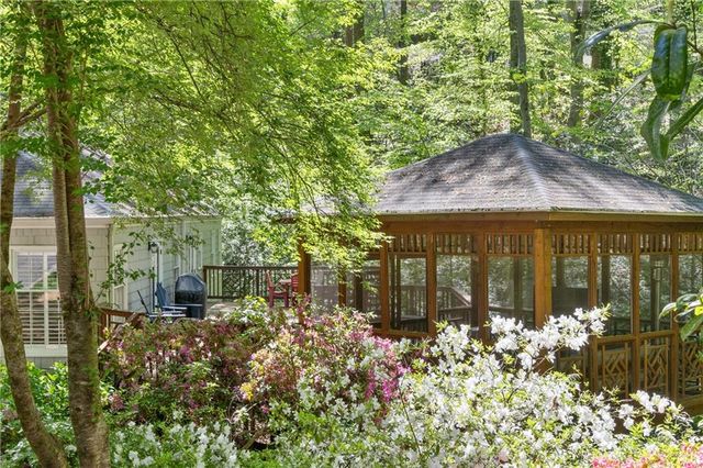 4573 Club Circle NE, Atlanta, GA 30319