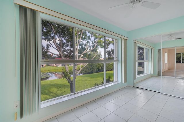 5876 Regal Glen Drive 201, Boynton Beach, FL 33437