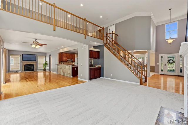 1052 Brook Mont Drive, O'fallon, MO 63366