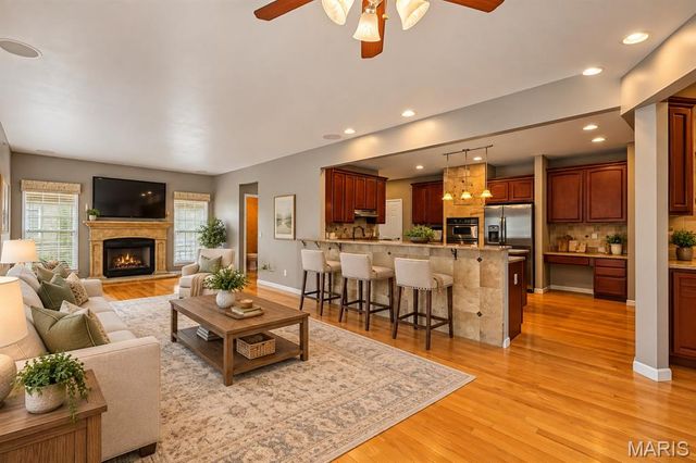 1052 Brook Mont Drive, O'fallon, MO 63366