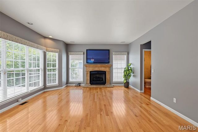 1052 Brook Mont Drive, O'fallon, MO 63366