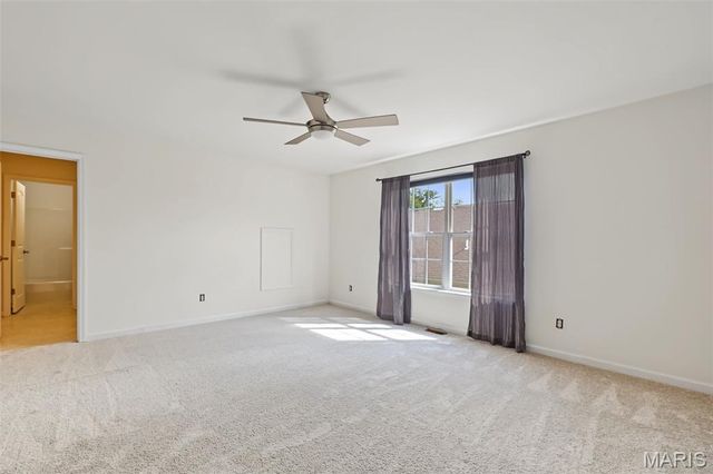 1052 Brook Mont Drive, O'fallon, MO 63366