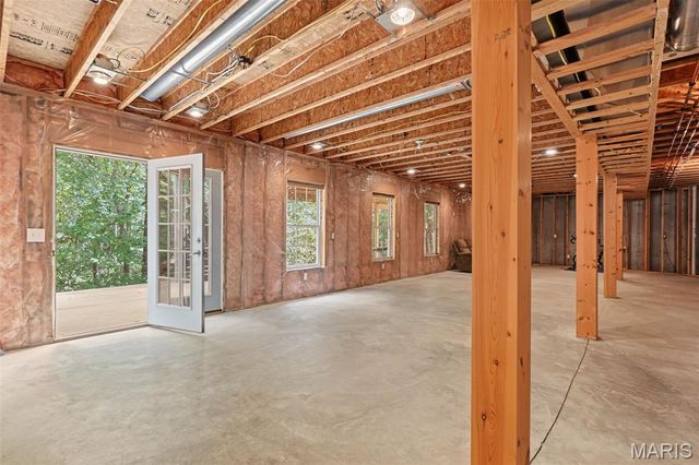 1052 Brook Mont Drive, O'fallon, MO 63366